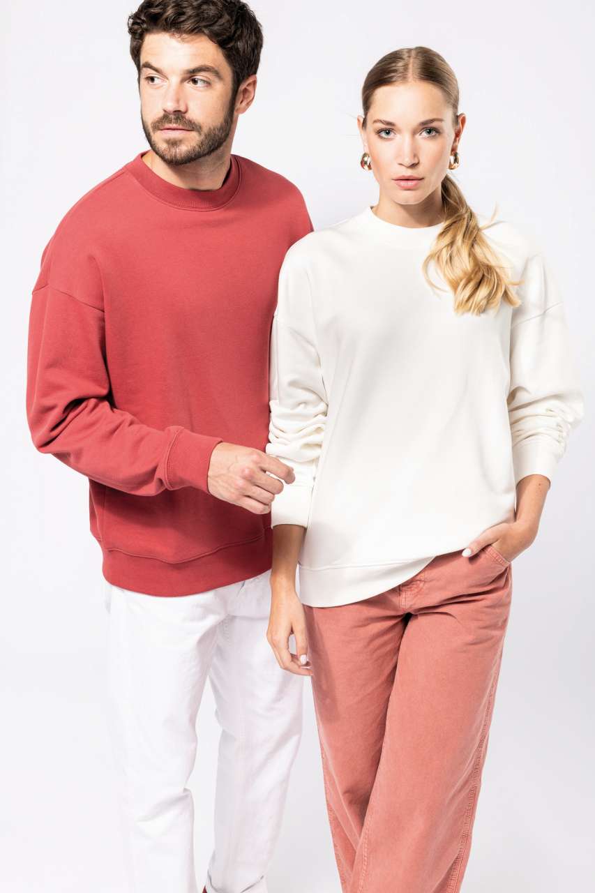 UNISEX OVERSIZED ECO-FRIENDLY CREW NECK SWEATSHIRT