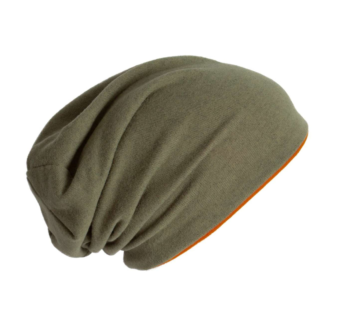 KNITTED BEANIE